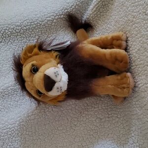 Cuddlekins adult lion